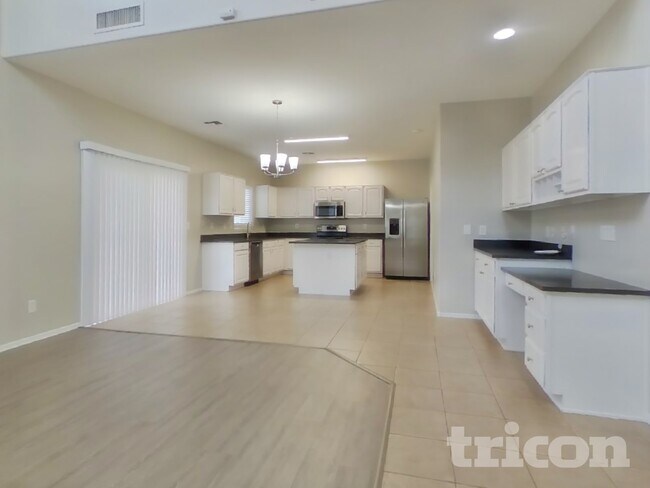 Photo - 17244 W Maui Ln