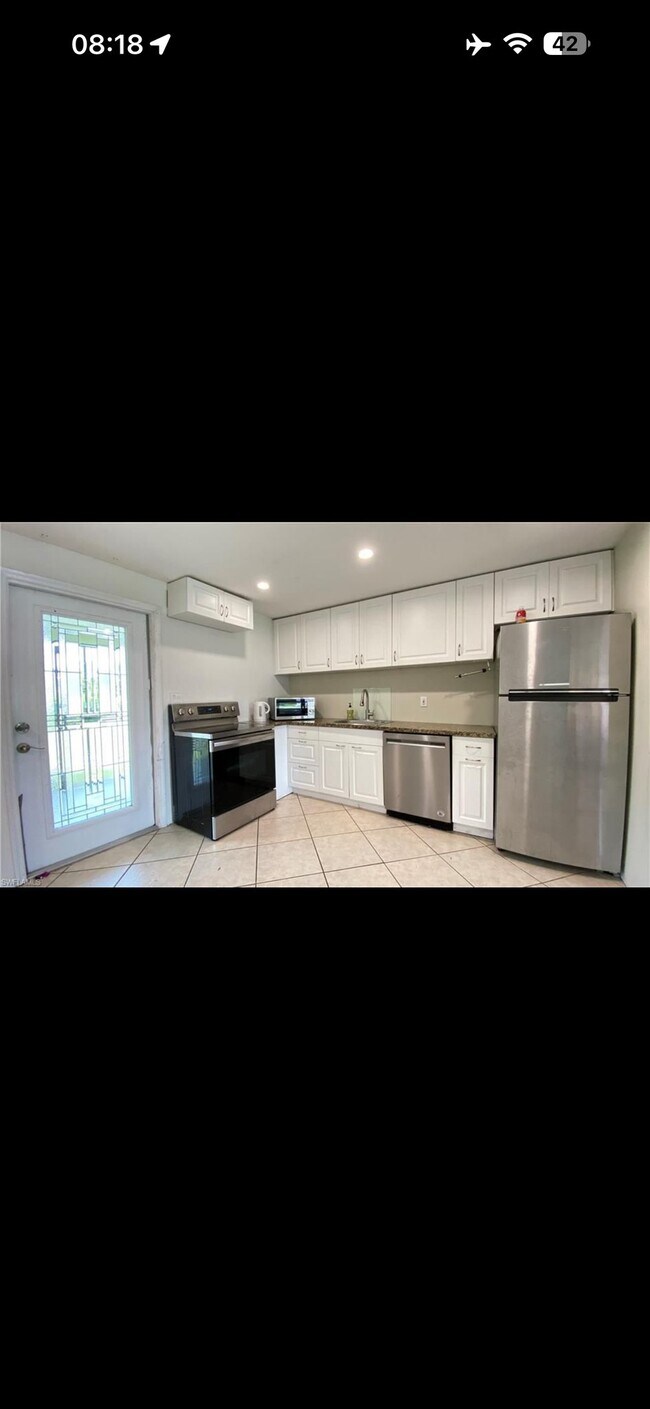 Photo - 814 109th Ave N