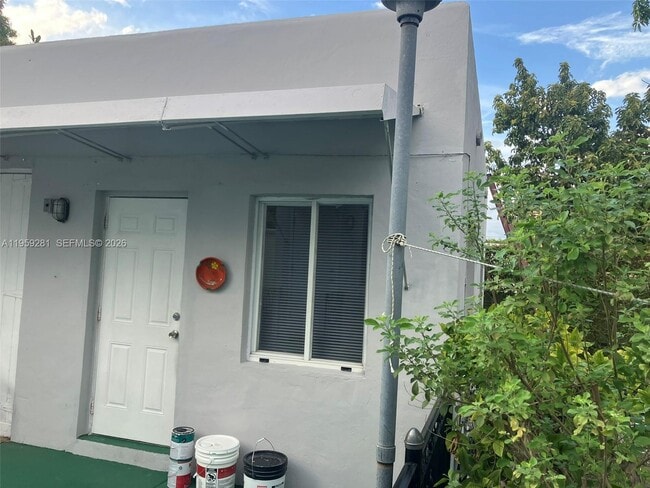 Photo - 2731 NW 4th St Unit 2