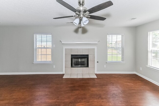 Photo - 4891 Top Notch Loop