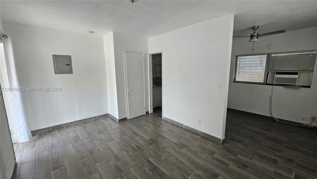 Photo - 2308 Grant St Unit 1