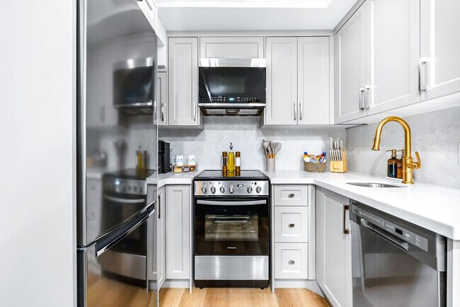 Photo - 168 McCaul St Unité SI ID1389236P