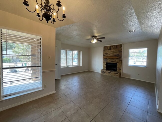 Photo - 6601-6603 Laura Ann Court Unit 6601