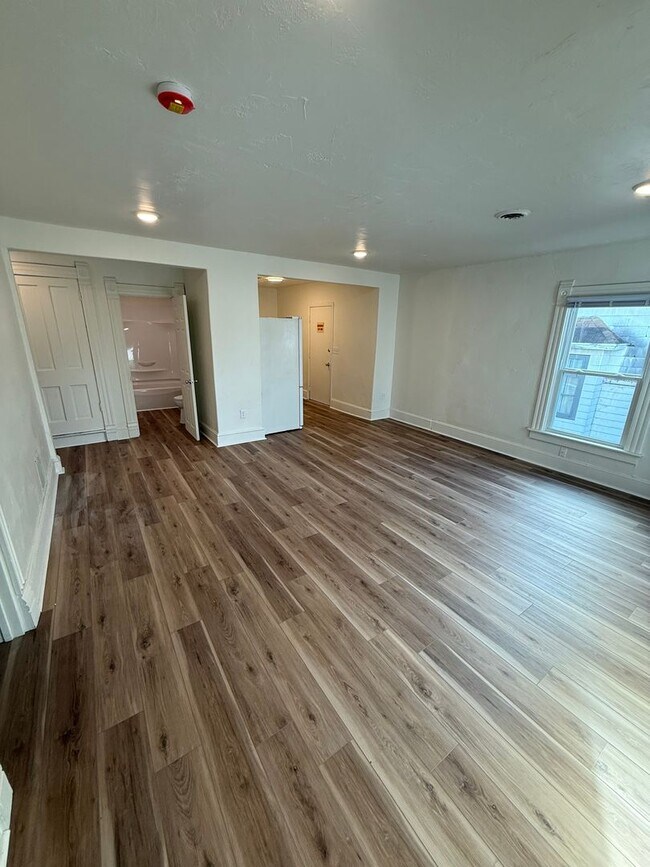 Photo - 654 Central St Unit 654 Central St - C