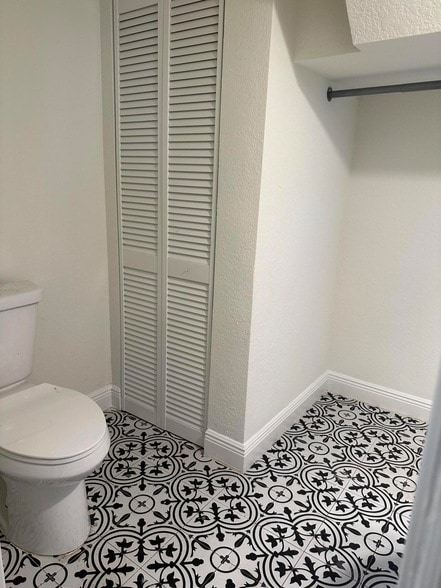 Photo - 340 Walton Blvd