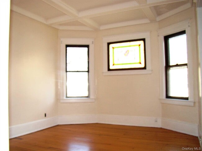 Photo - 10 Worrall Ave Unit 2