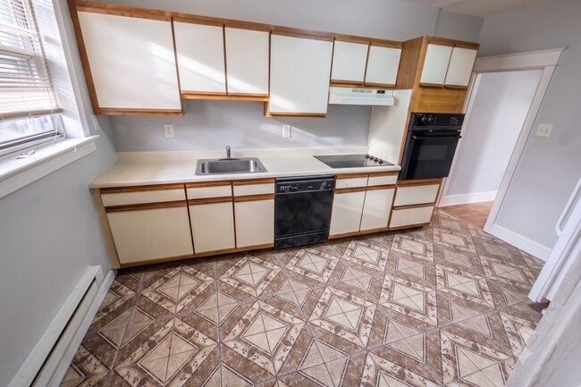 Photo - 7058 Forrest Ave Unit 1F