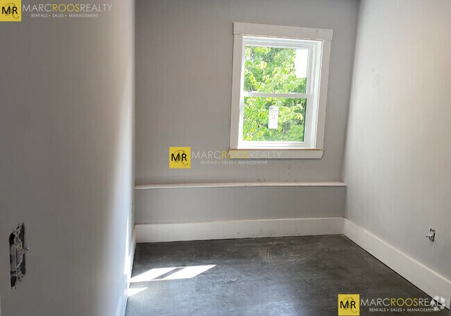 Building Photo - 4 Cottage St Unit 1 Rental