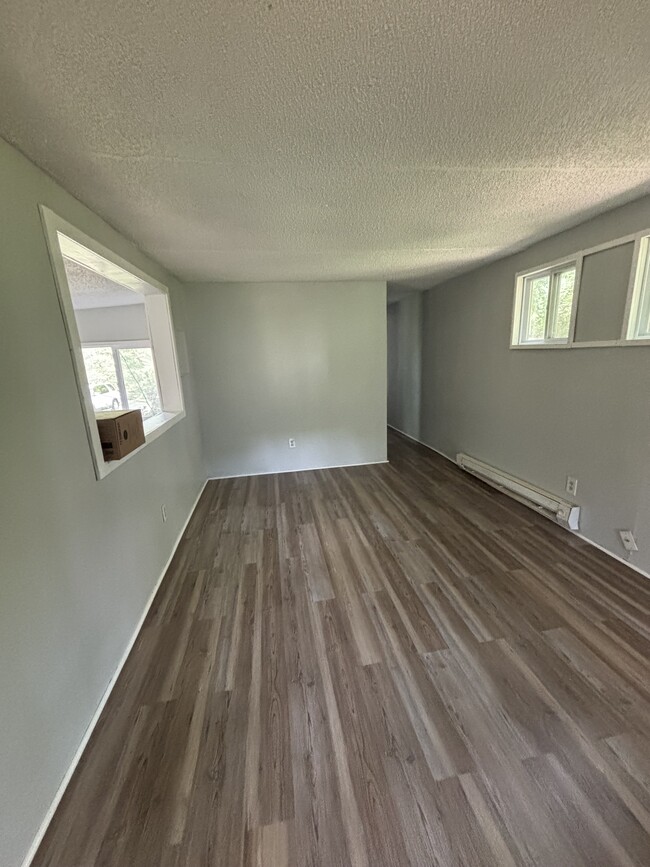 Photo - 211 Cherry Tree Dr House