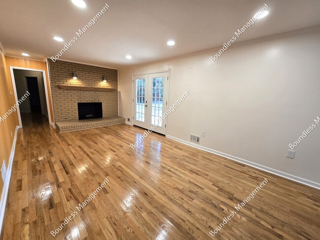 Photo - 2795 Arlington Rd