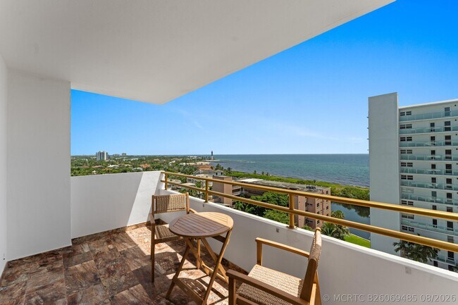 Building Photo - 1630 N Ocean Blvd Unit 1011