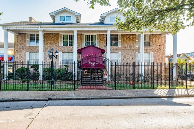 Photo - 2507 Montrose Blvd Unit Apt 22