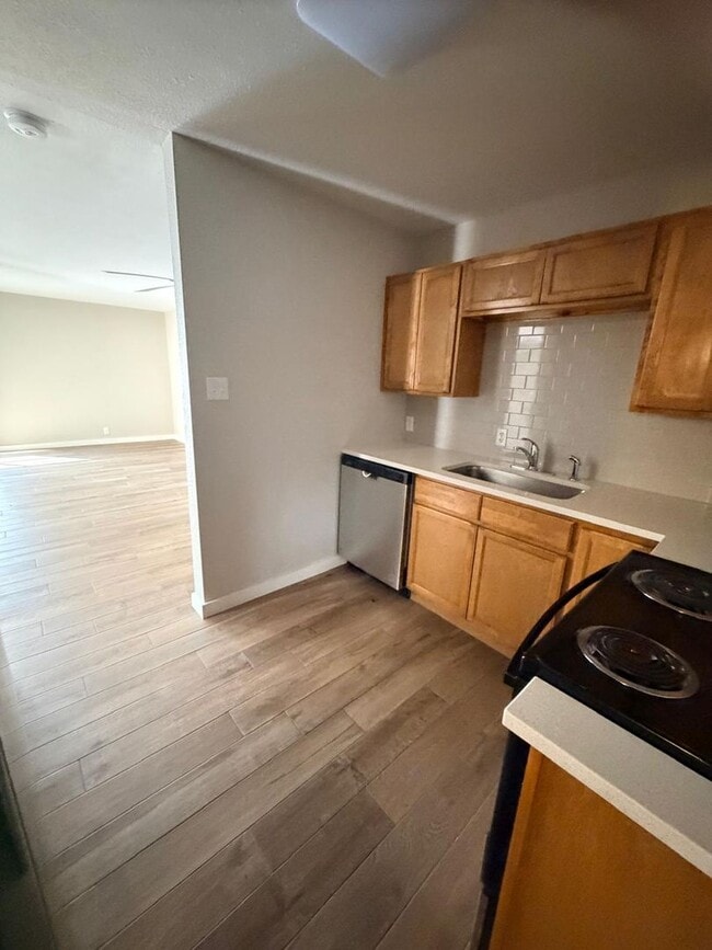 Photo - 2925 19th St Unit 2925 19th St Apt 14