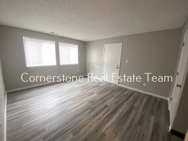 Photo - 2627 E Uintah St