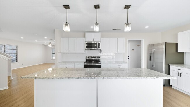 Photo - 1073 Stone Hollow