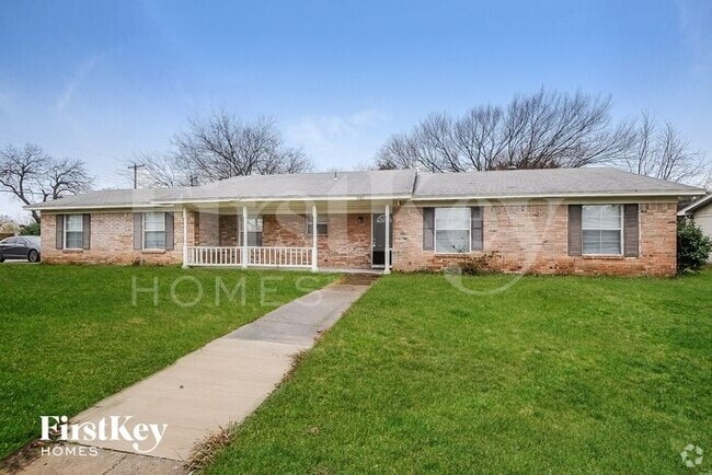 Building Photo - 3001 Rufe Snow Dr Rental