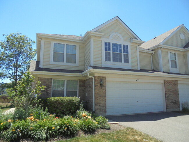 Photo - 471 Lancaster Dr Townhome