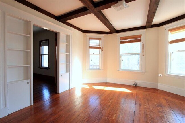 Photo - 92 Rogers Ave Unit 2