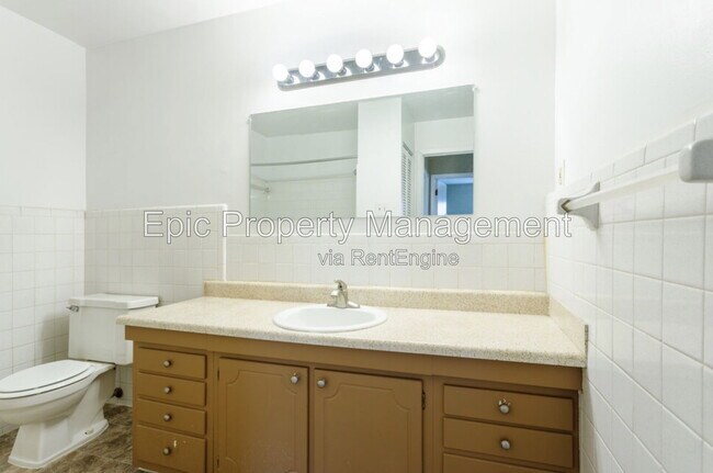 Photo - 10033 Groh Rd Unit 33