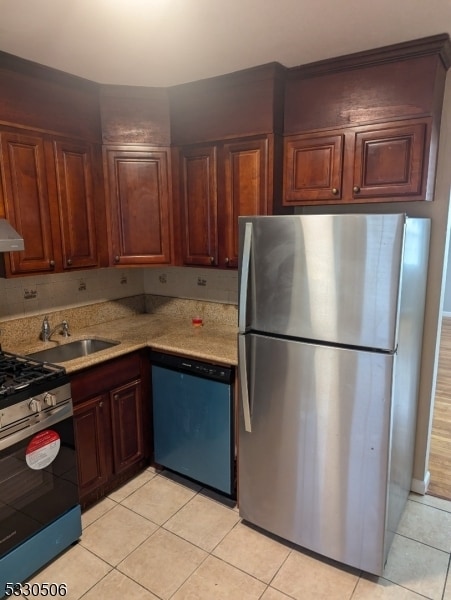 Photo - 11 Dartmouth Ave