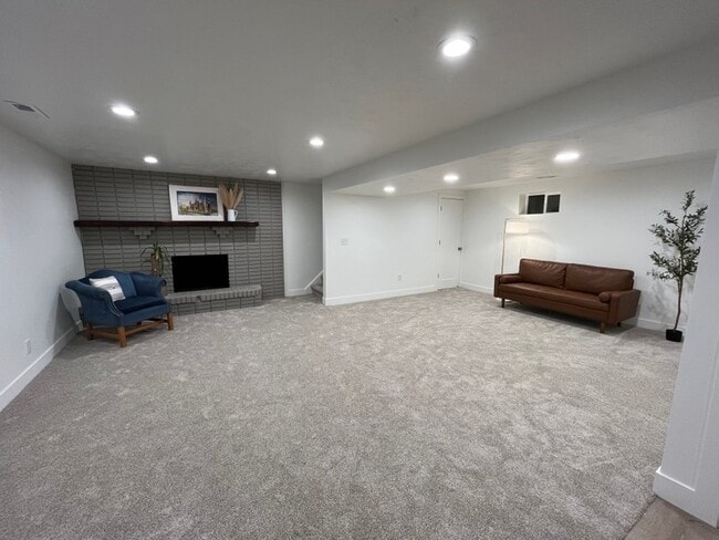 Photo - 1895 N 800 W