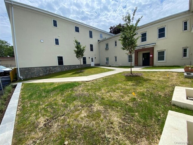 Building Photo - 120 E Central Ave Unit A-4 Rental