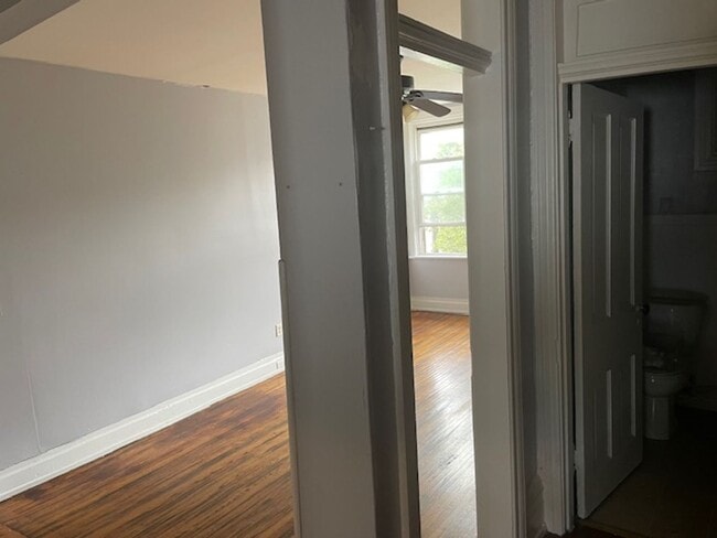 Photo - 1056-1060 Building Unit 1058- #3