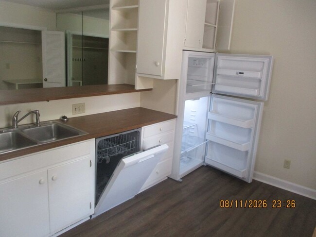 Photo - 2602-A Pointe North Blvd.