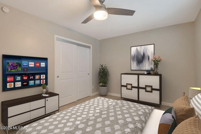 Photo - 714 E 10th St Unidad 18