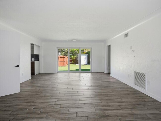 Photo - 1015 32nd Ave N