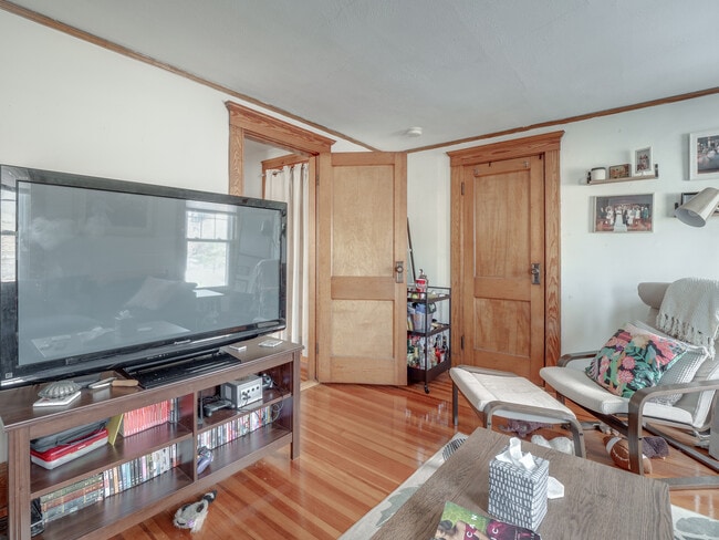 Photo - 60 Powder House Blvd