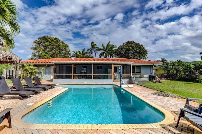 Photo - 7115 Venetian Way