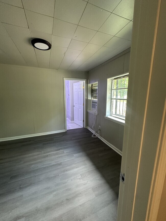 1600 S Cedar St Unit B