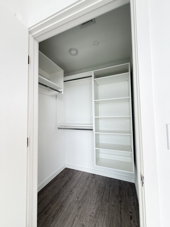 Photo - 2000 N Bayshore Dr Unit 1306