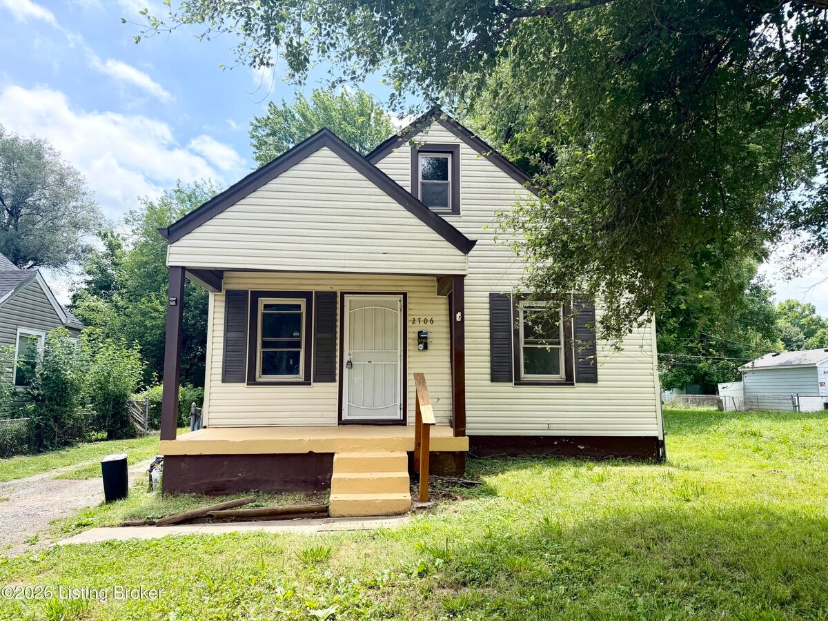 Photo - 2706 Wyandotte Ave