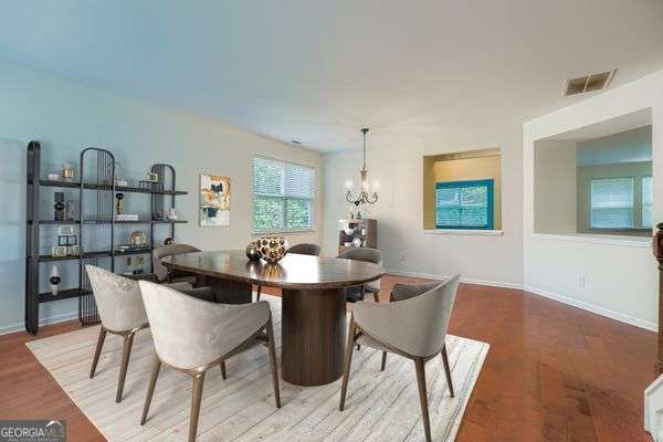 Photo - 700 Kirkly Way