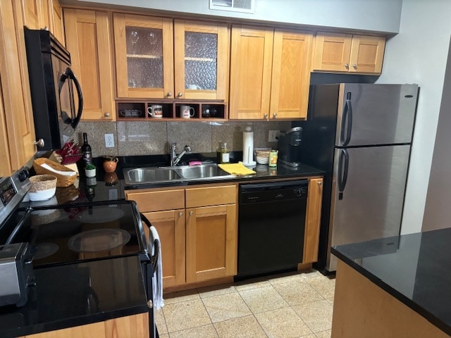 Photo - 2222 Detroit Ave Unit 418