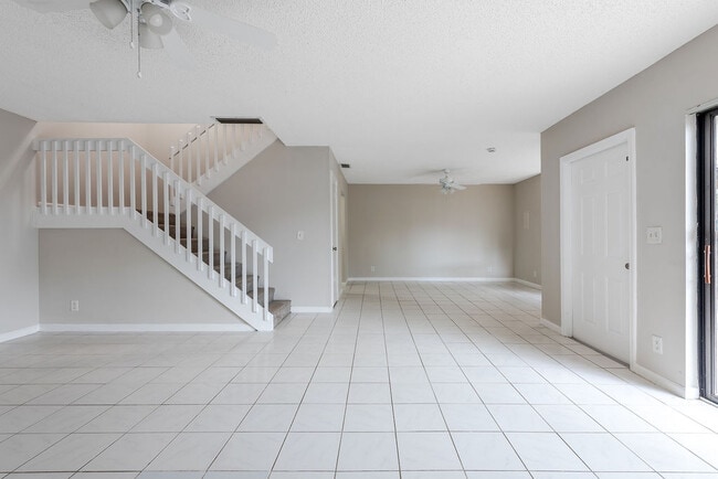 Photo - 1761 N Congress Ave