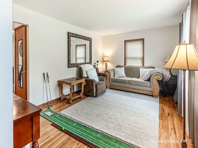 Photo - 25 Van Buren Ave S