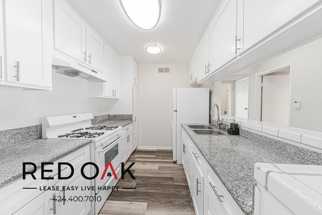 Photo - 21315 Roscoe Blvd Unidad 241