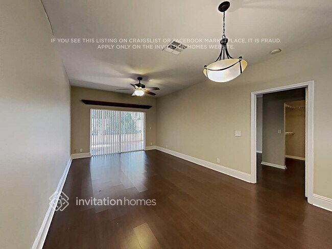 Photo - 10338 NW 7th St