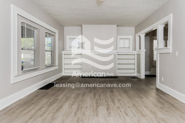 Photo - 1015 W 32nd St