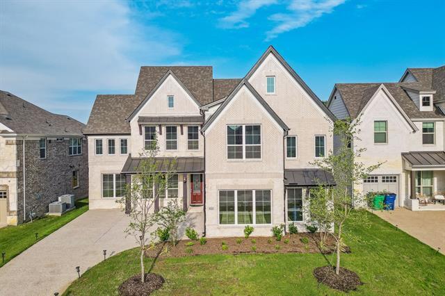 Photo - 821 Veranda View