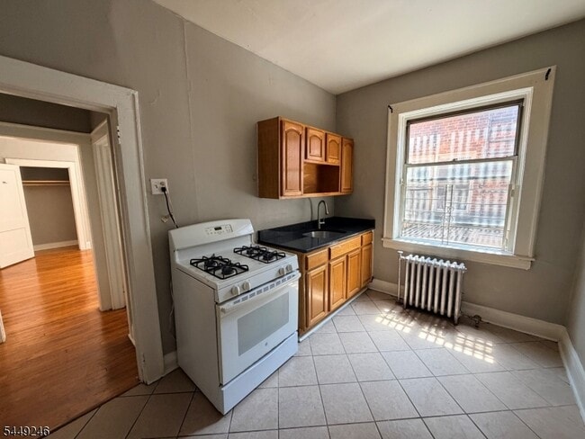Photo - 16 Irving St Unit B1