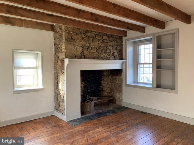 Photo - 2389 Forest Grove Rd