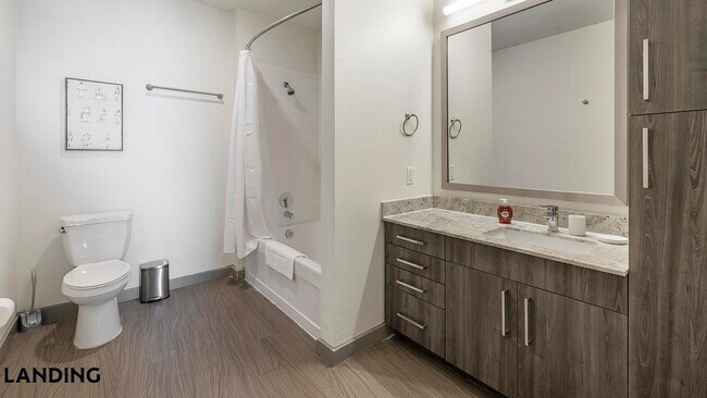 Photo - 101 S Center St Unit 527