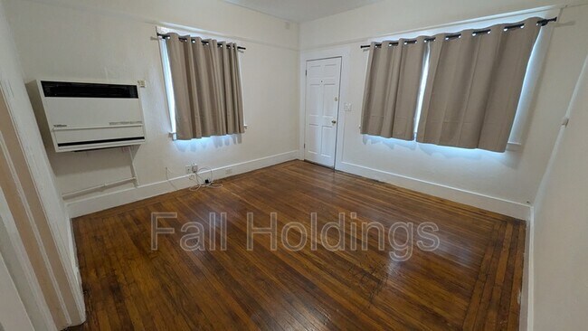 Photo - 1438 Alcatraz Ave Unit 1436
