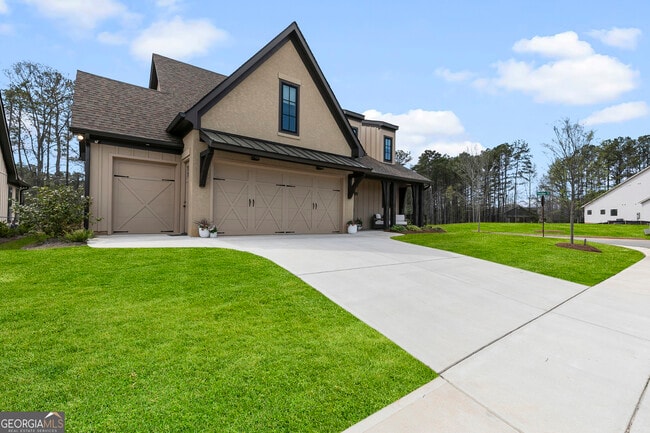 Photo - 202 Regester Wy