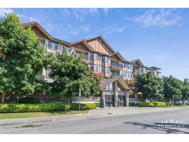 45615-45615 Brett Ave