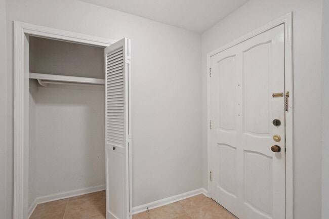 Photo - 93 La Rue Pl NW Unit 93 La Rue